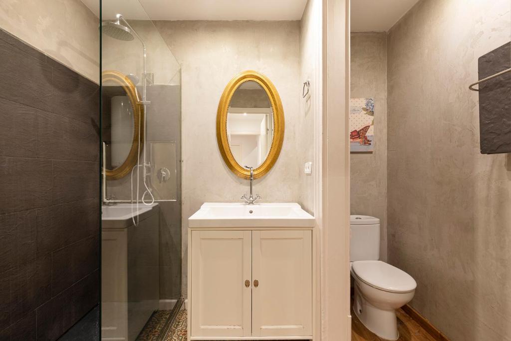 Central Suites Barcelona - 13