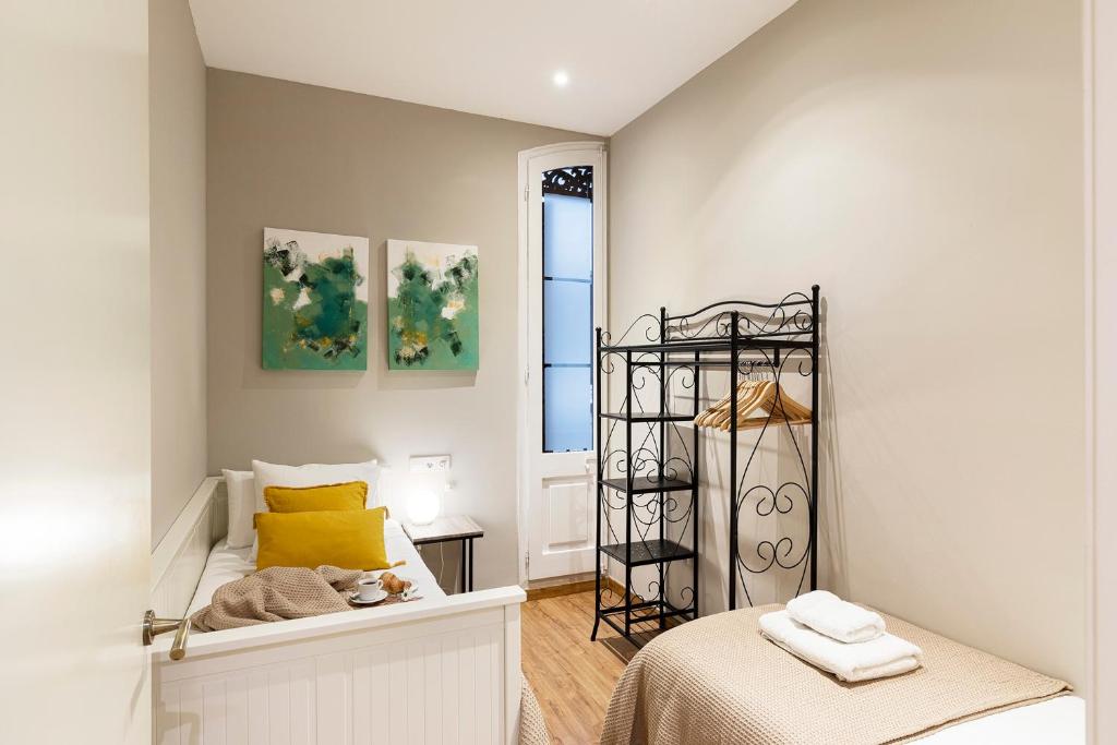 Central Suites Barcelona - 18