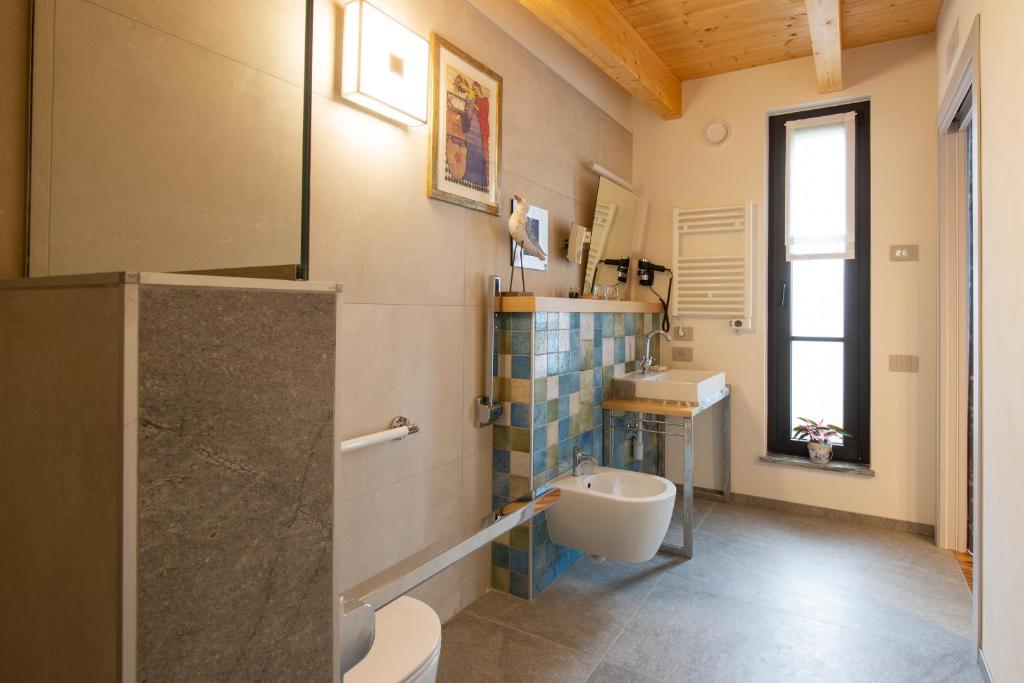 Koupelna v ubytování d'ARTEmisia Chambres d'hôtes
