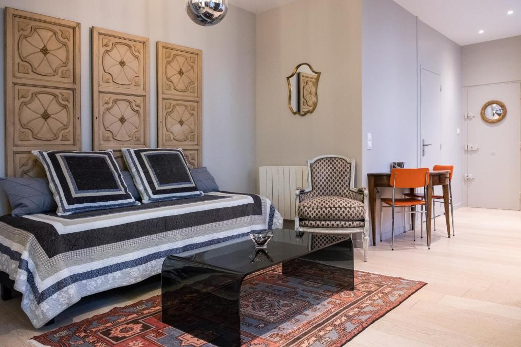 Coin salon dans l'établissement MHL - Maison Hotel Lyon