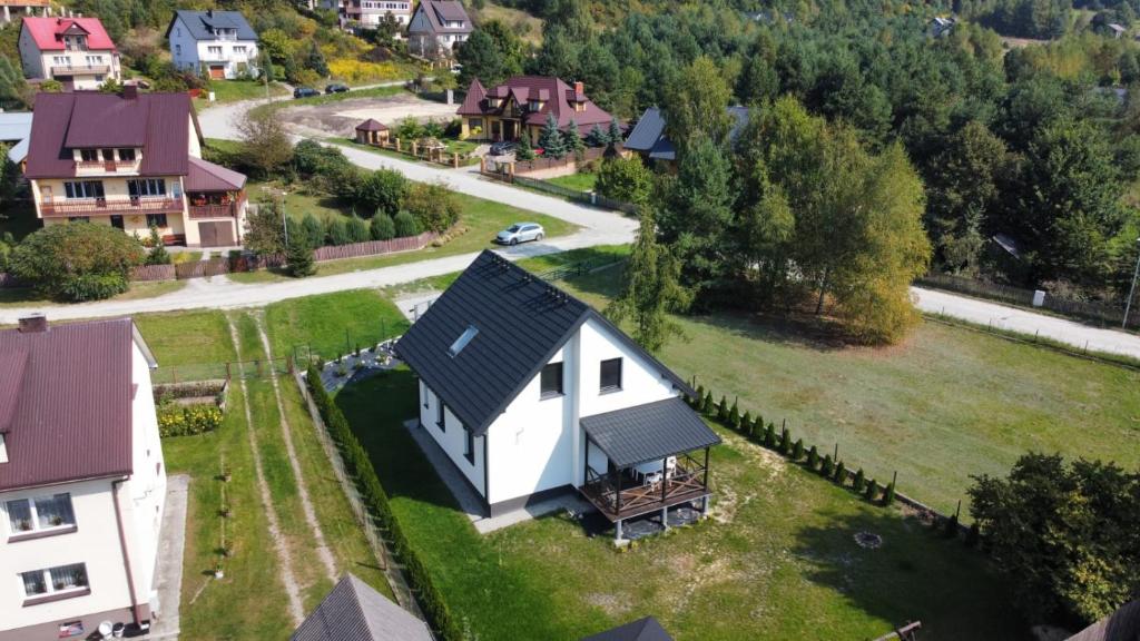 Krasnobród Dom Całoroczny - Five-Bedroom House
