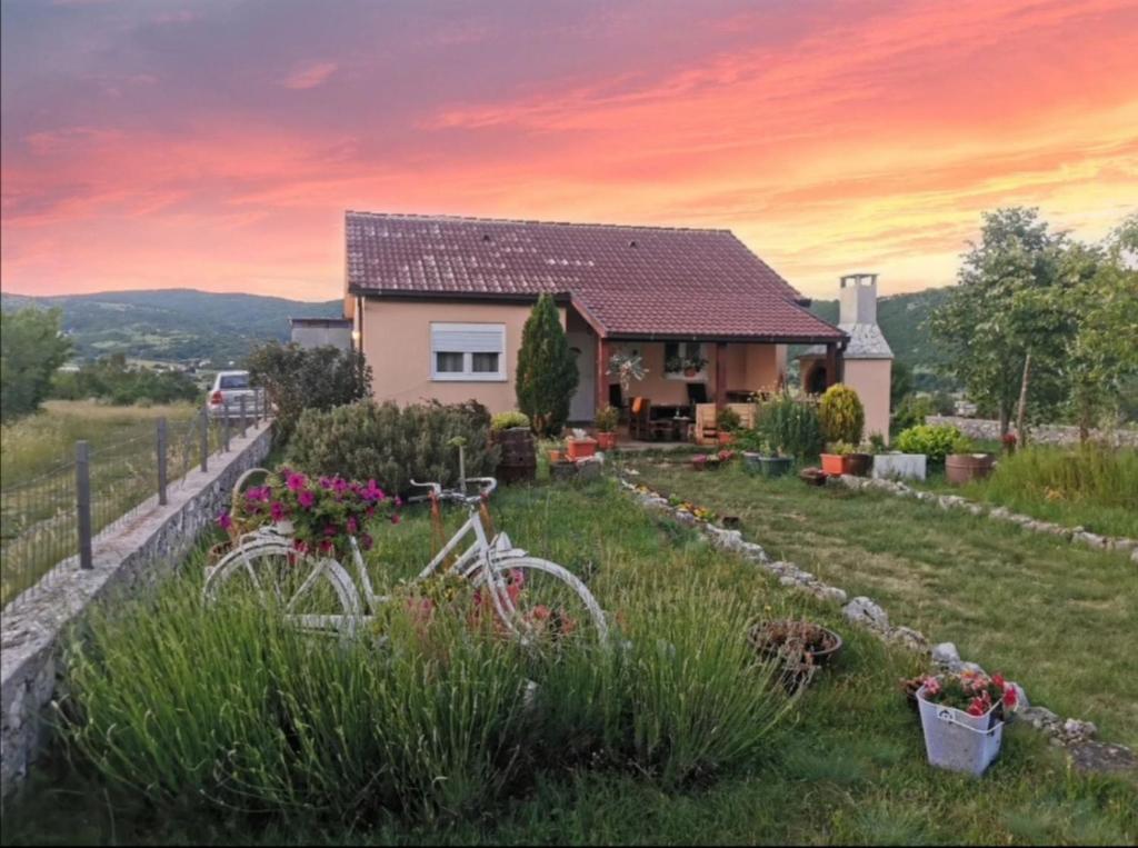 Zahrada ubytování Vikendica Vlahić, Goranci