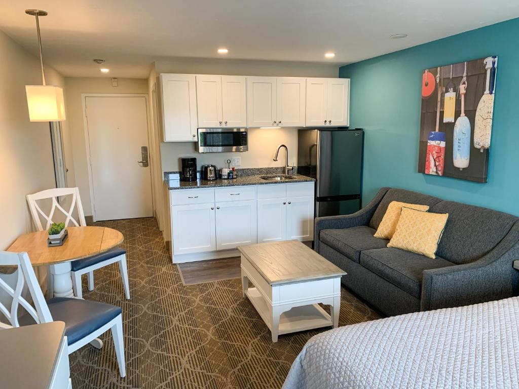 Riverview Resort - Studio