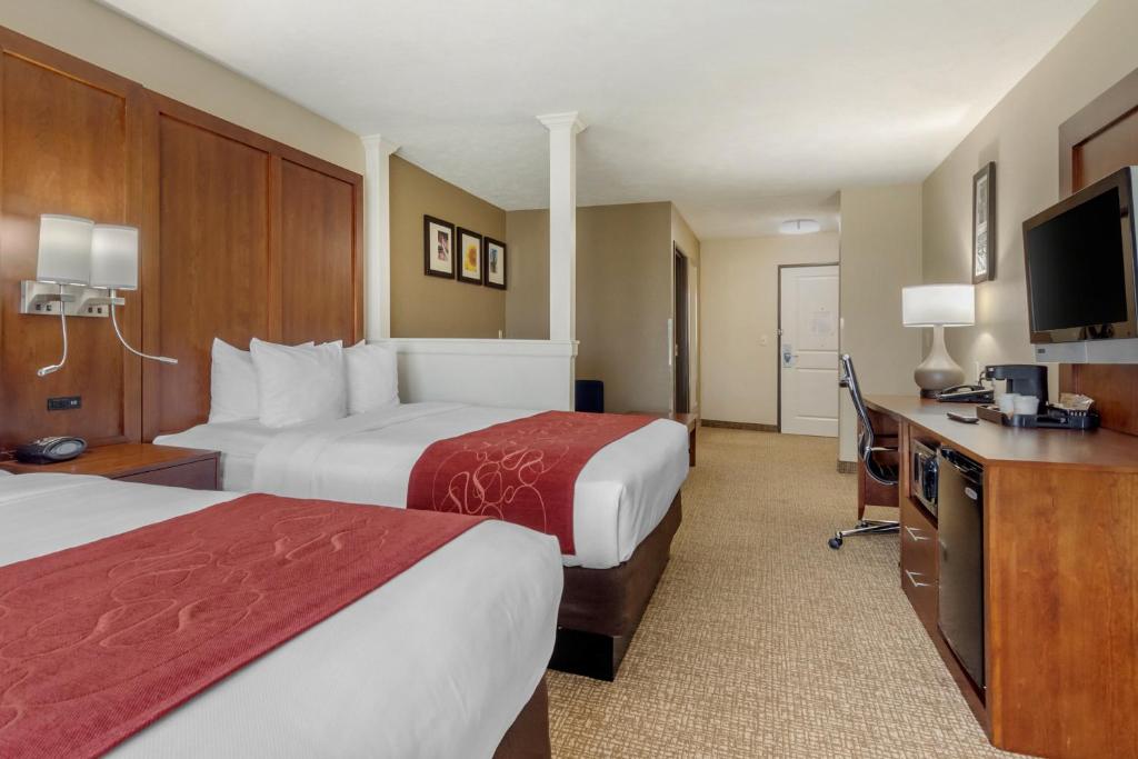 Comfort Suites Speedway - Kansas City - Suite Con Dos Camas Queen - Accesible/No Fumadores