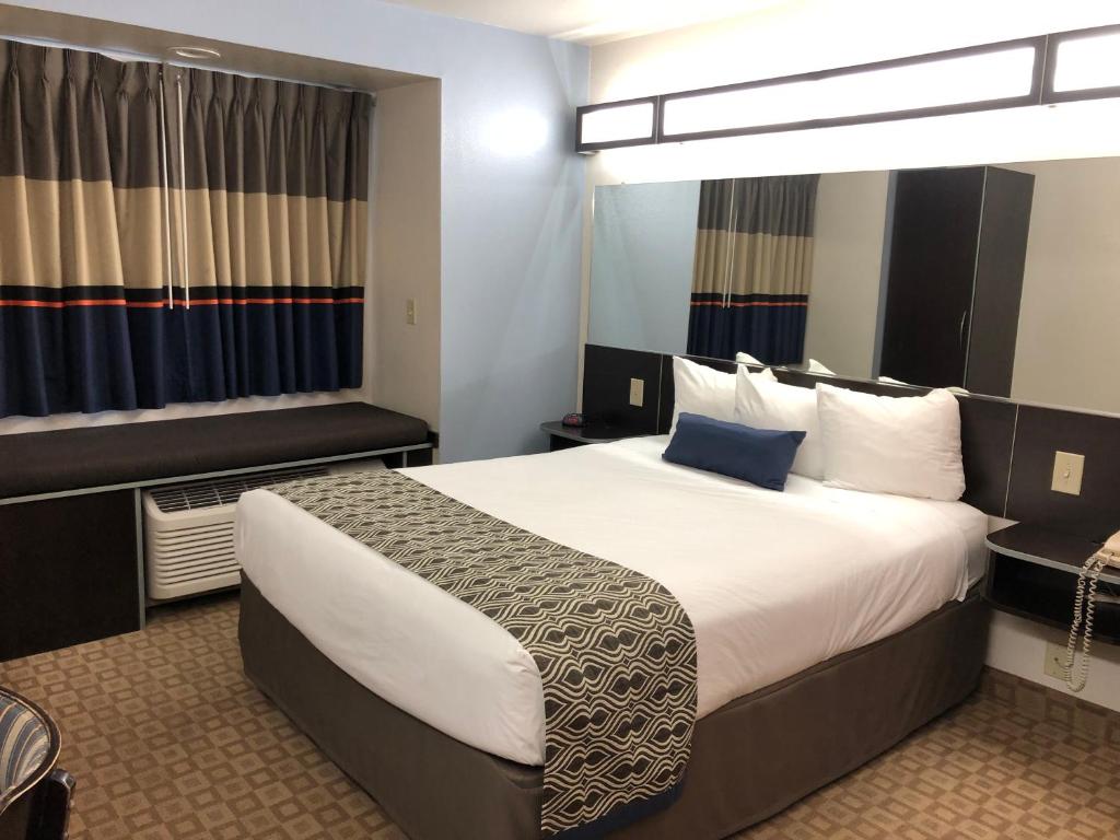 Microtel Inn & Suites by Wyndham Klamath Falls - Queen Suite - Accesso Ai Disabili - Non-fumo