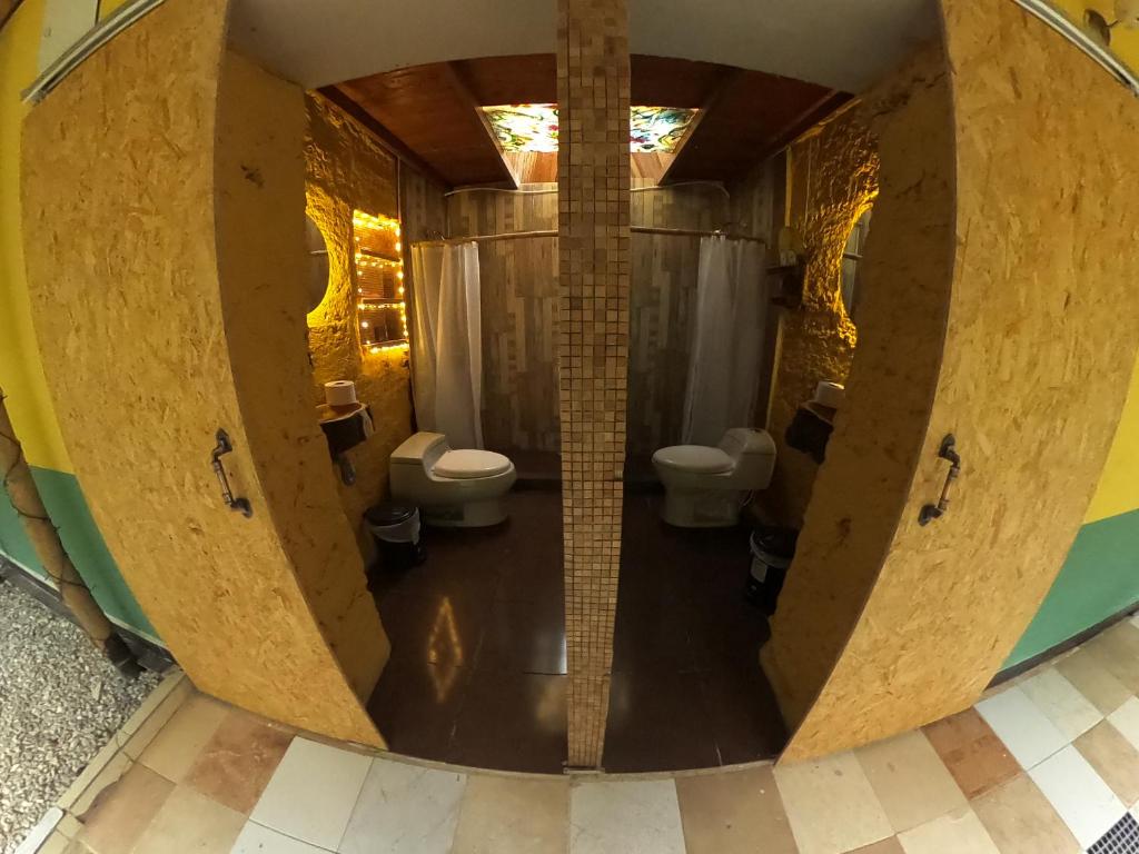 Koupelna v ubytování BioHotel Ecohouse