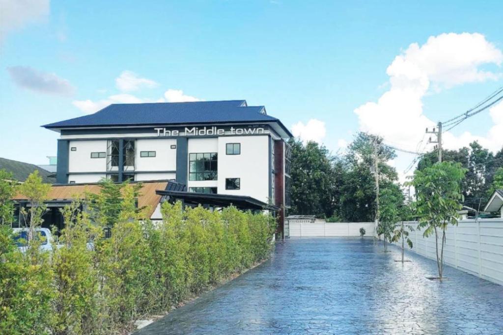 The Middle Town SHA - Resim 6