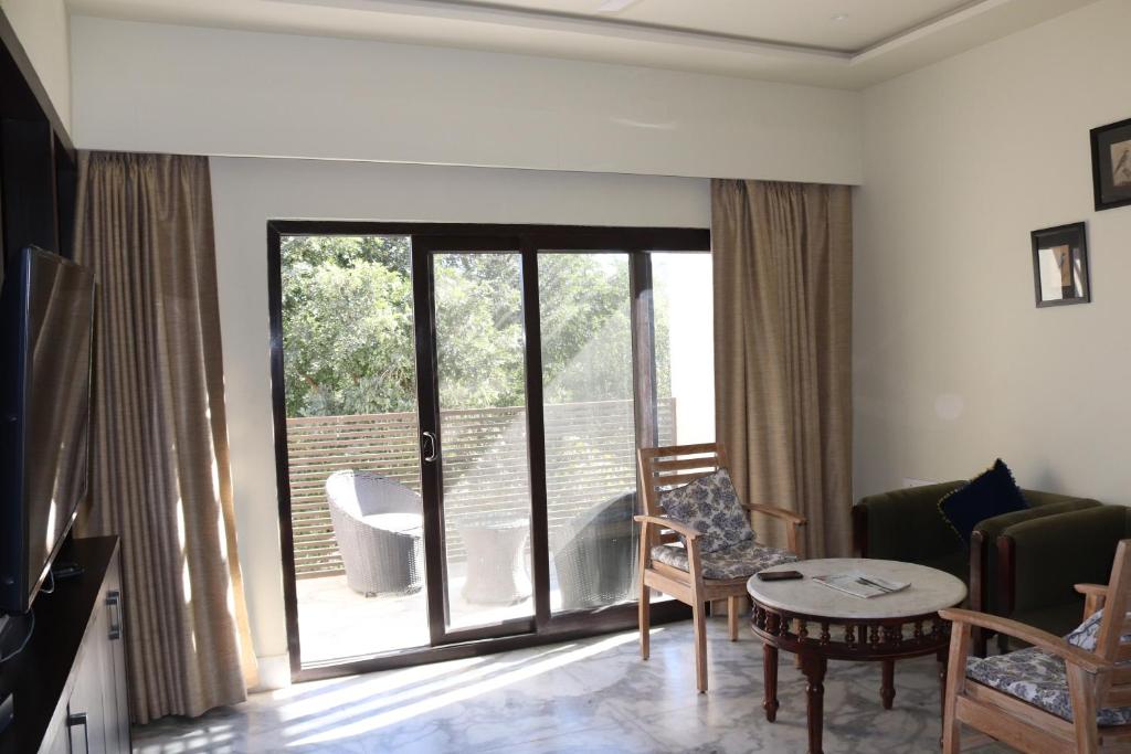 The Kumbha Residency by Trulyy - A Luxury Resort and Spa - Suite