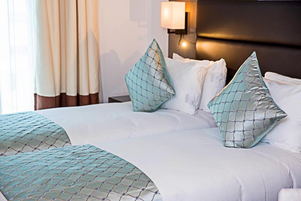 Atrium Hotel Heathrow - Salle Double Ou Jumelle