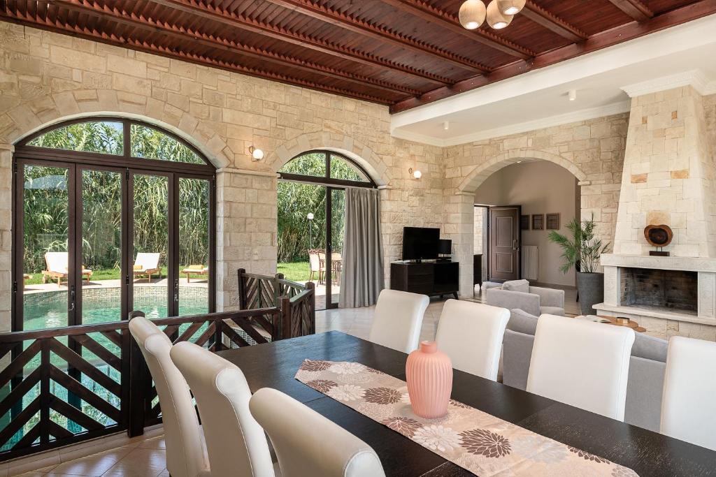Posezení v ubytování Caldera Platanias Villas