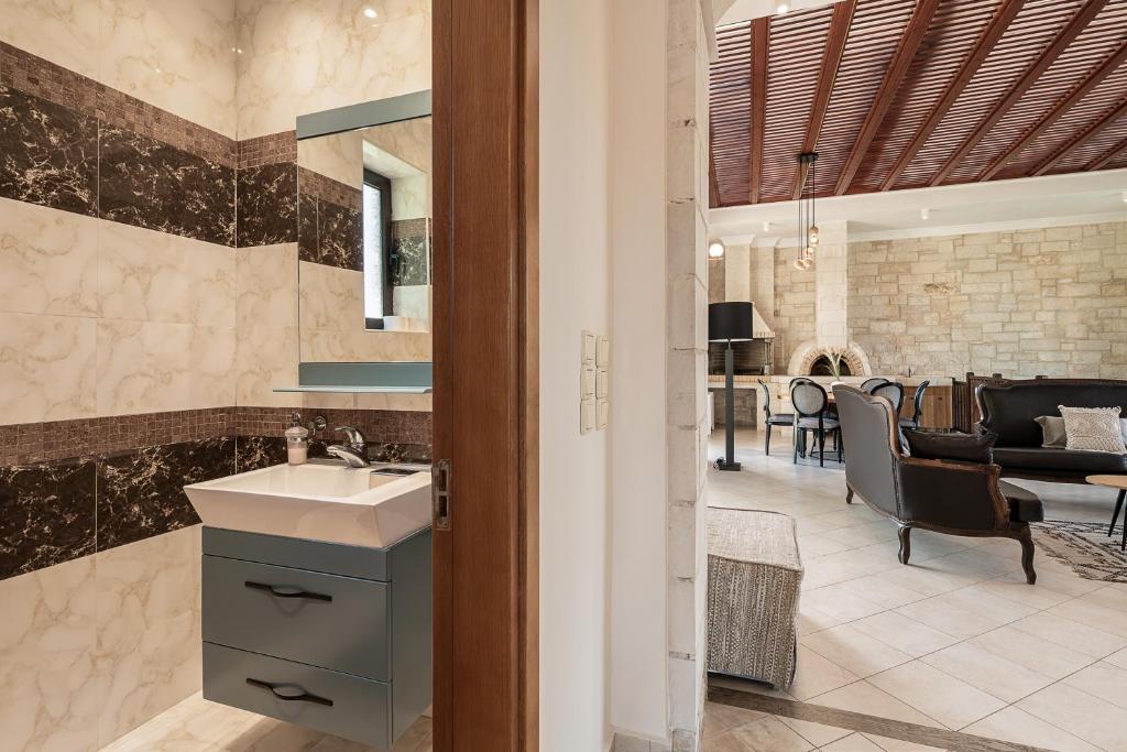 Posezení v ubytování Caldera Platanias Villas
