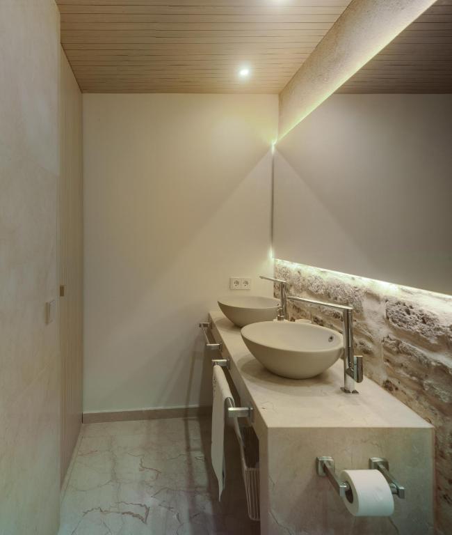 Kúpeľňa v ubytovaní Apartamentos Los Patios del Pañuelo