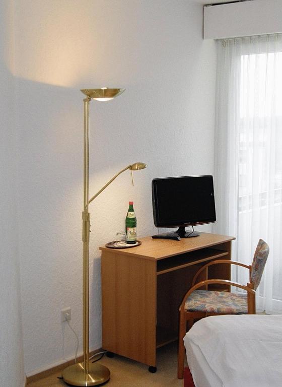 TV a/nebo společenská místnost v ubytování Hotel Deisterblick