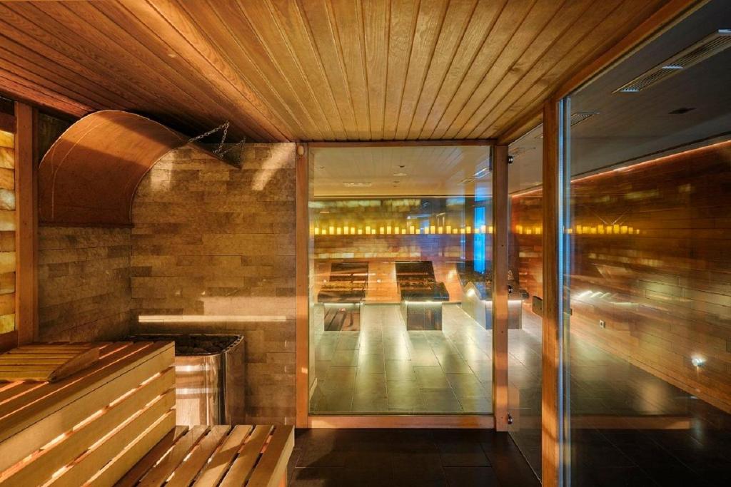 Fotografie z fotogalerie ubytování Hotel Emirates v Sofii
