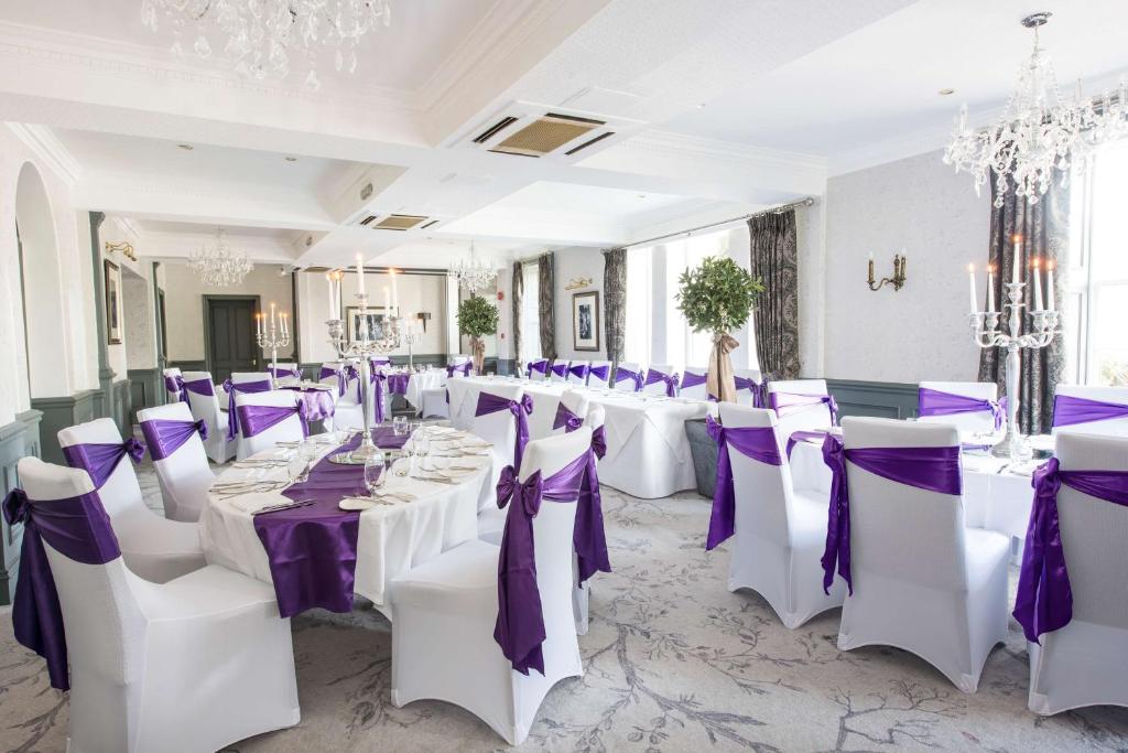 Restaurace v ubytování Kingsmills Hotel
