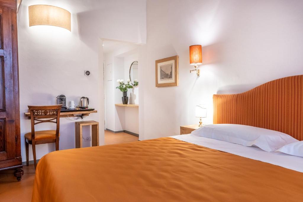Posteľ alebo postele v izbe v ubytovaní La Casa del Ghiberti B&B
