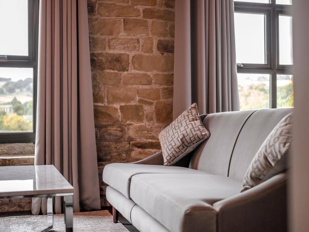 Posezení v ubytování Bowers Mill Aparthotel