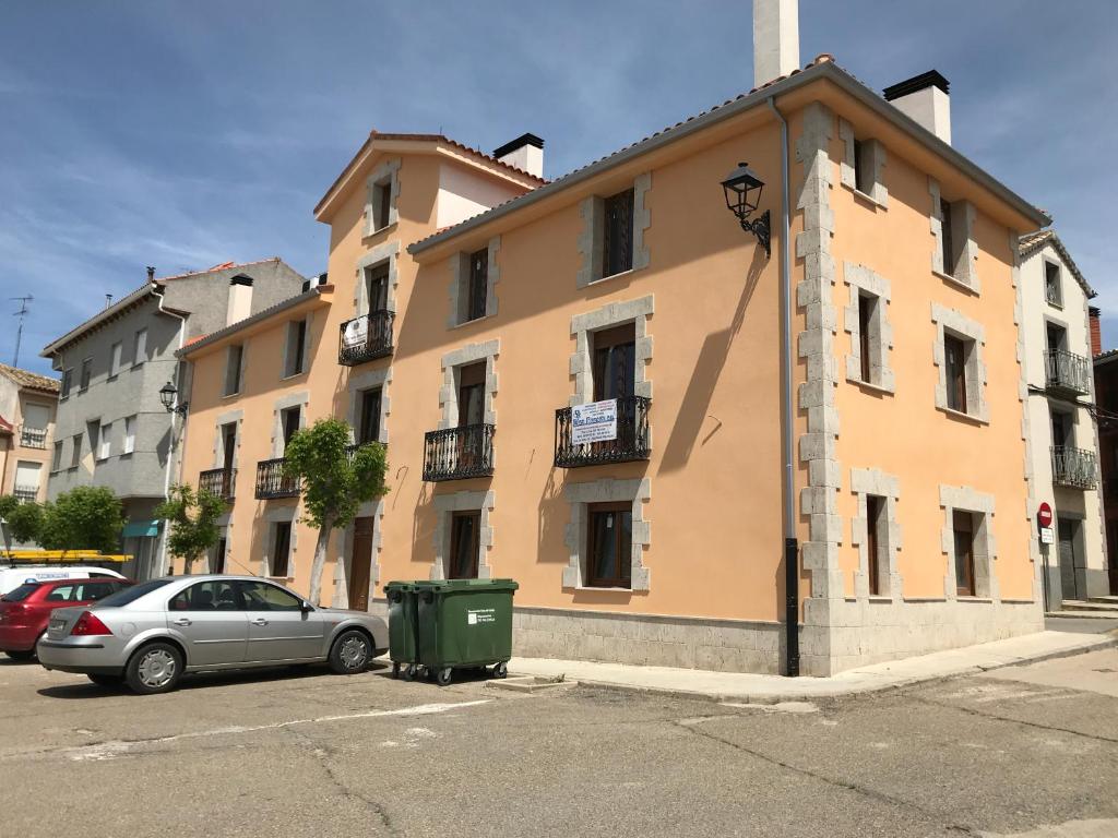 Apartamentos Turísticos ESCORRALADAS, Baltanás – Precios 2023 ...