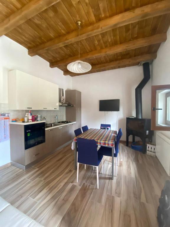 Kuchnia lub aneks kuchenny w obiekcie BORGO DON ARMANDO - Appartamento A B C E