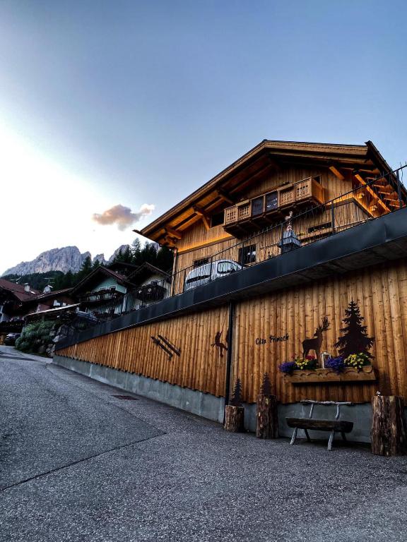 The building in which Az apartmant is located