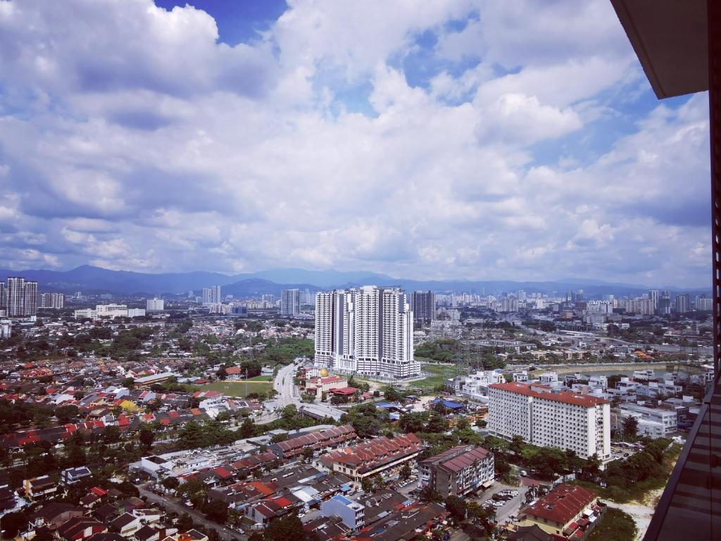 Nespecifikovaný výhled na destinaci Kuala Lumpur nebo výhled na město při pohledu z aparthotelu