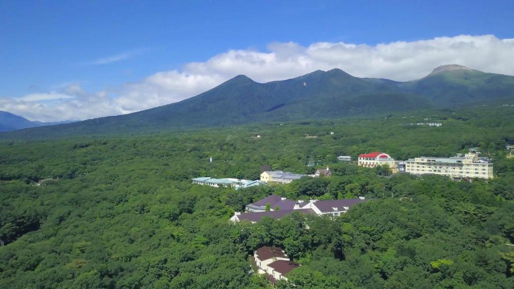 an aerial view of a resort in the mountains at Hotel Sunvalley Nasu in Nasu