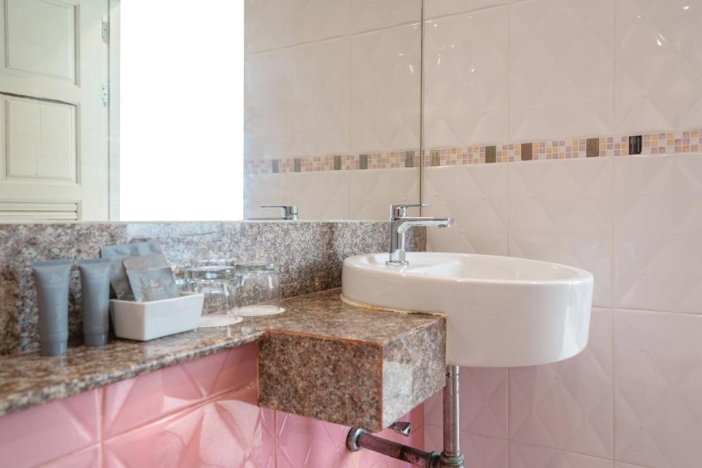 Ванная комната в Memory Karon Resort