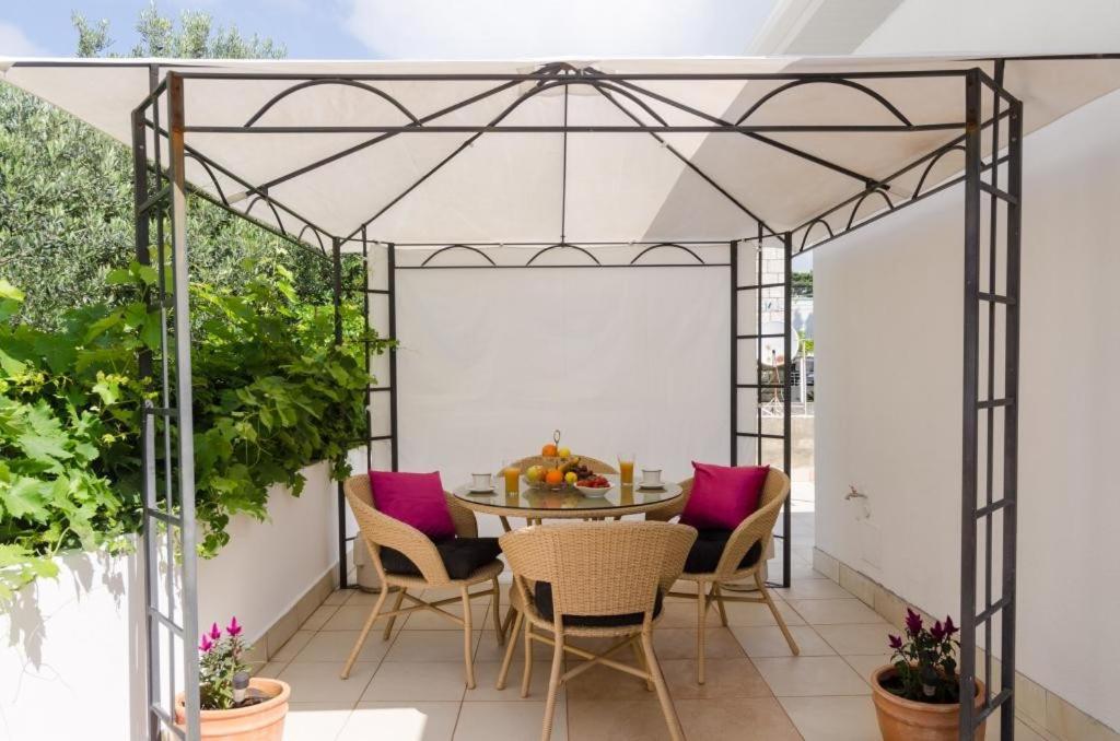 Apartment & Room Lady O - 10