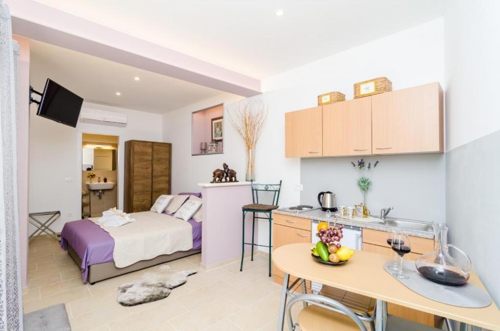 Apartment & Room Lady O - 18