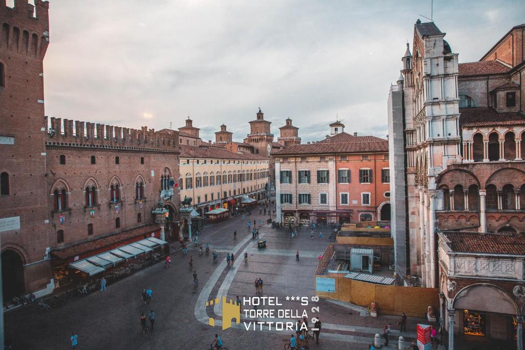 Nespecifikovaný výhled na destinaci Ferrara nebo výhled na město při pohledu z hotelu