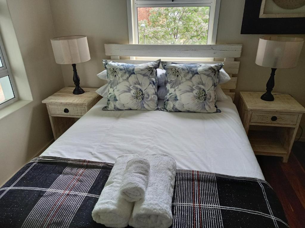 Friendz Self Catering Guesthouse - Image 7