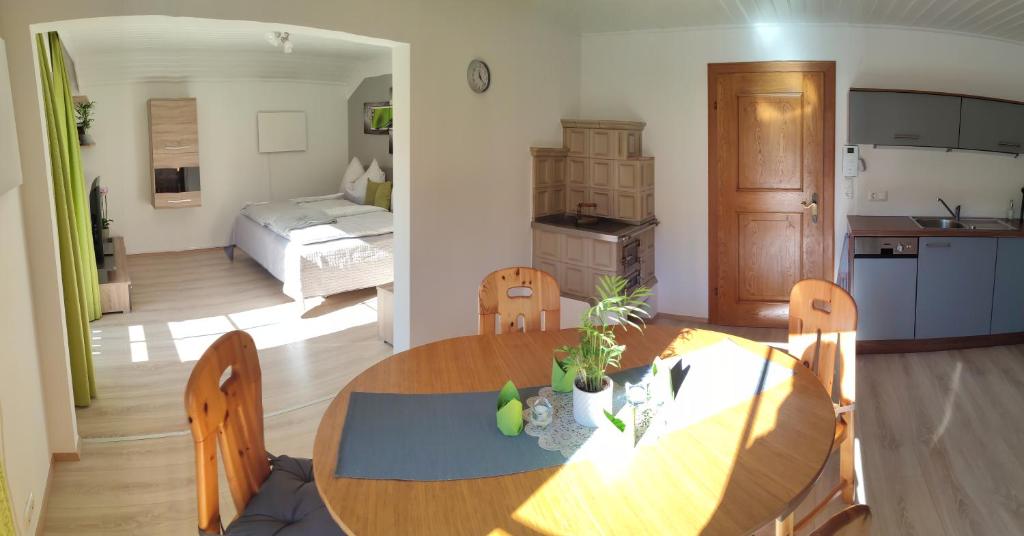 Kuchyň nebo kuchyňský kout v ubytování Apartment Bergfeeling