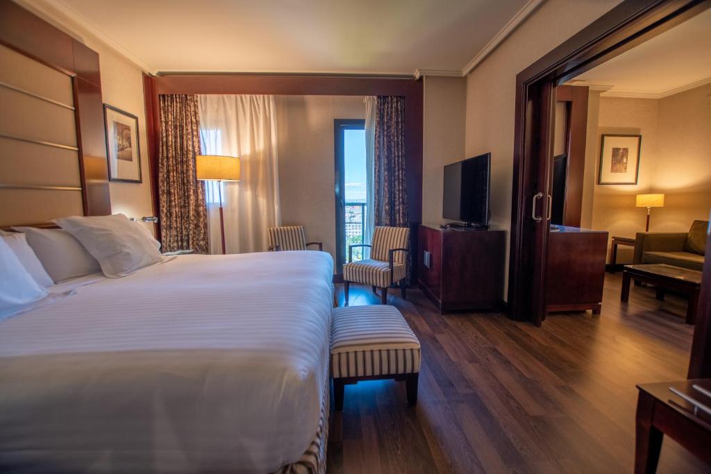 Hotel Sevilla Center - Clube Premium Junior Suite