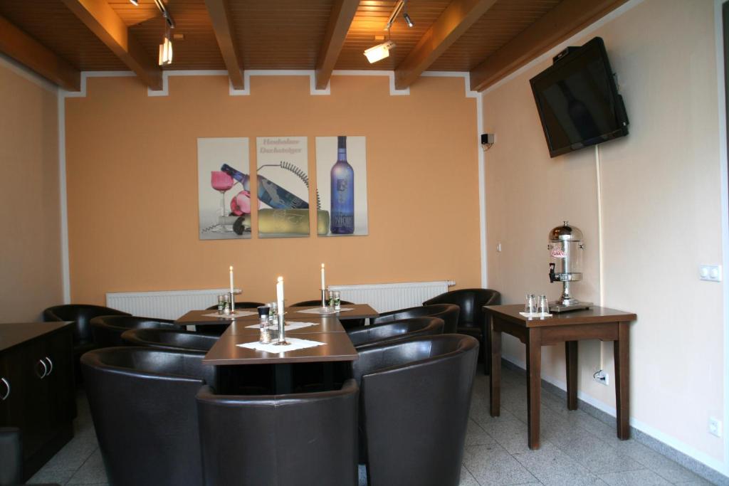 TV a/nebo společenská místnost v ubytování Hotel Zittauer Hof