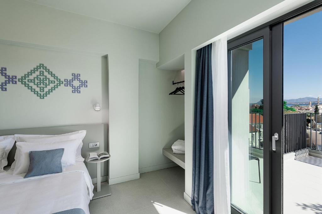 
Superior Double with City View Upper Floor
