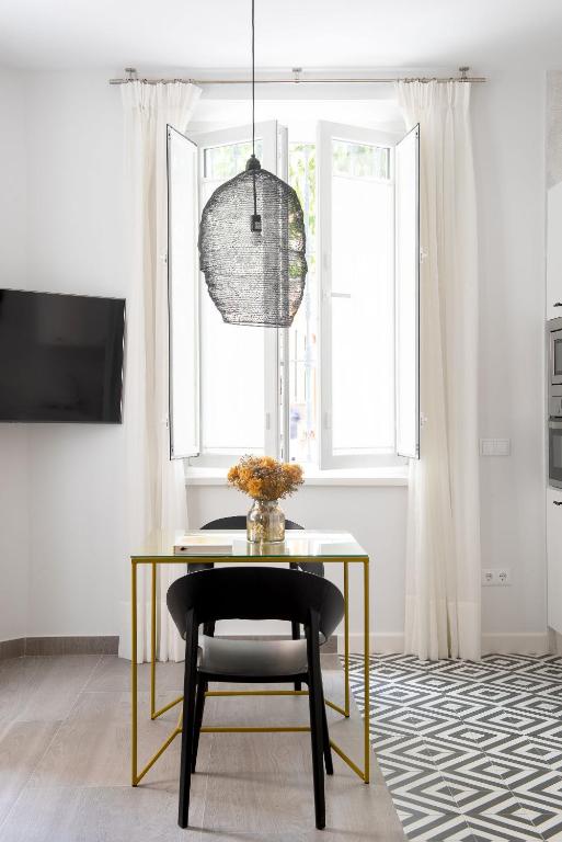 Hernando Colón Olehousing - 8