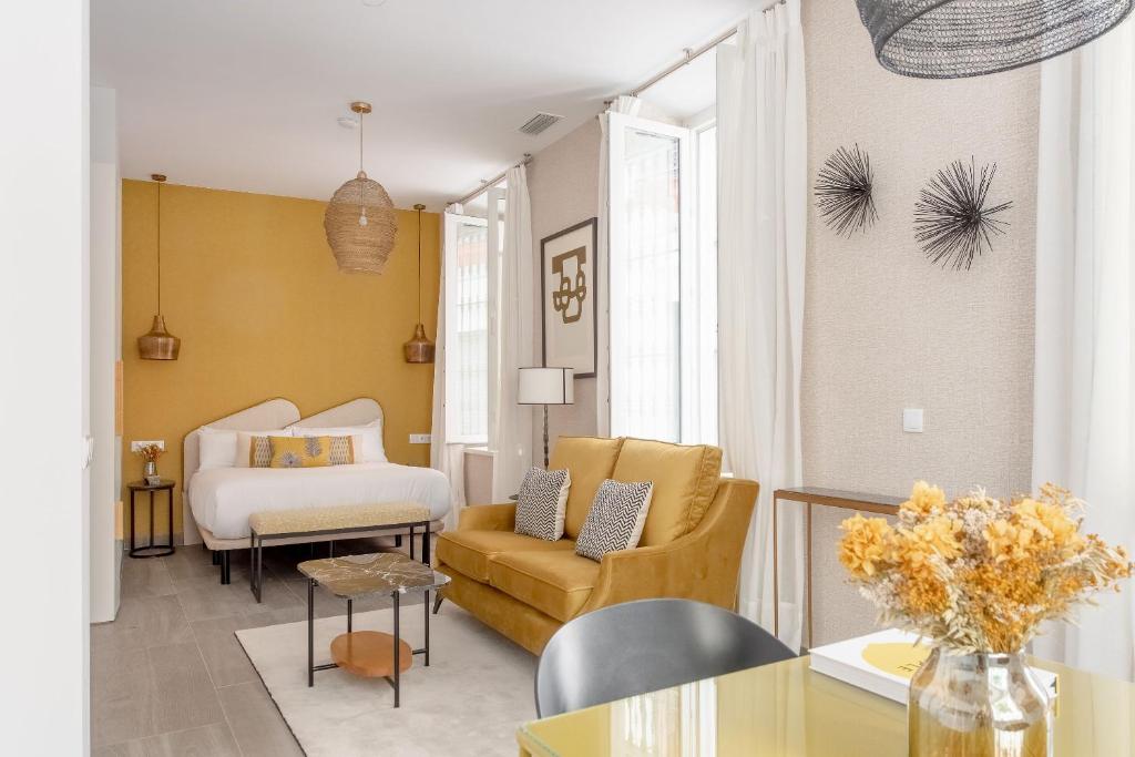 Hernando Colón Olehousing - 1