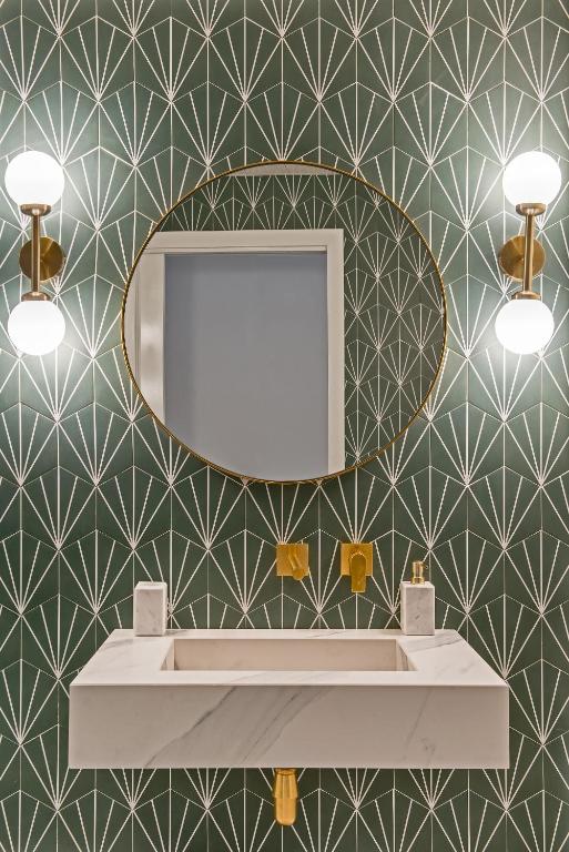 Hernando Colón Olehousing - 9