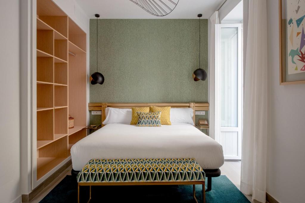 Hernando Colón Olehousing - 12