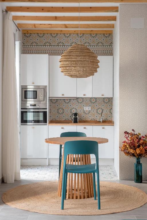 Hernando Colón Olehousing - 19