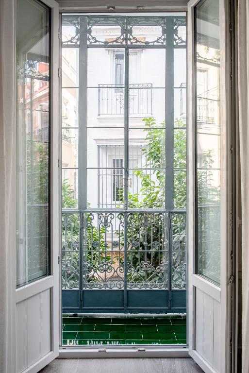 Hernando Colón Olehousing - 16