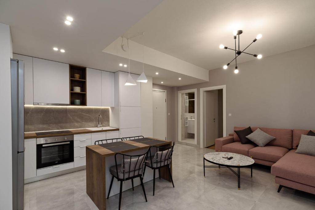 Kuchyň nebo kuchyňský kout v ubytování Blu & Marrone Suites-parking included
