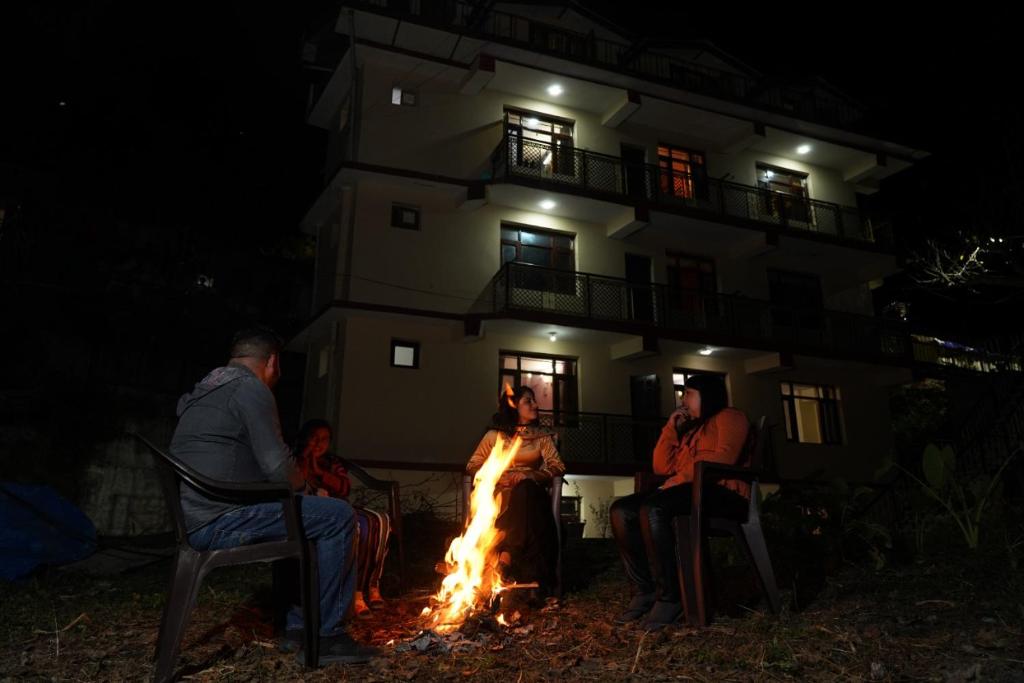 Hosté ubytování Shimla Pines Homestay