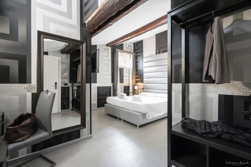 Hotel Deco - Resim 13