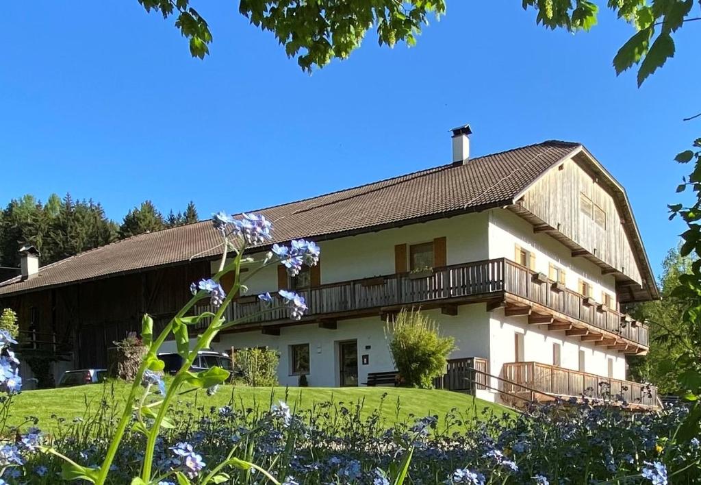 Zdjęcie z galerii obiektu Schöpferhof w mieście Rasun di Sopra