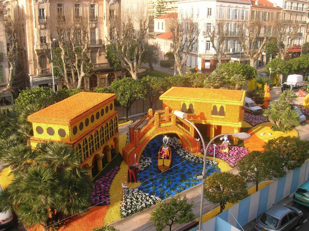 a model of a play park in a city at Hotel Chambord in Menton