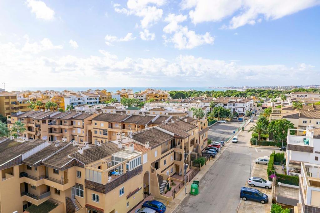 Beautiful 2 bed Apartment in walking distance to the beach ...