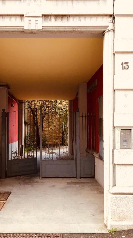 Bergamo Easy Airport - private parking - 11