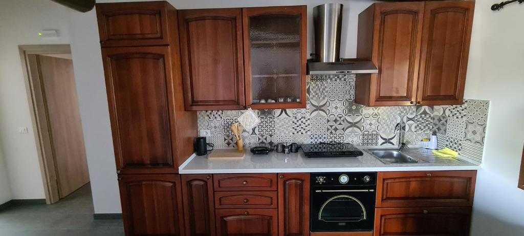 Kuchnia lub aneks kuchenny w obiekcie Agriturismo Ca Novak Venezia