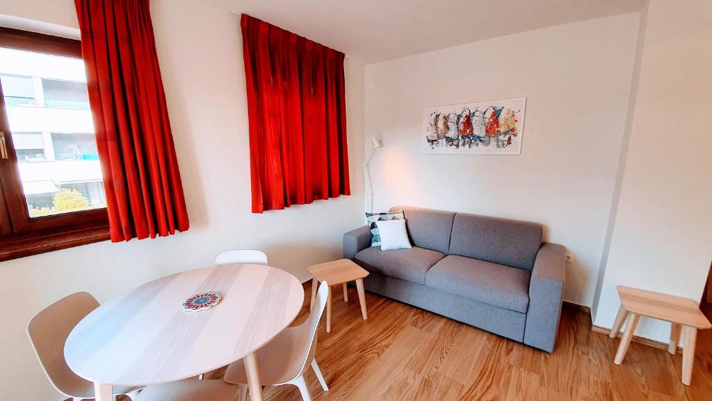 Część wypoczynkowa w obiekcie Luxury apartment - few minutes from the sea